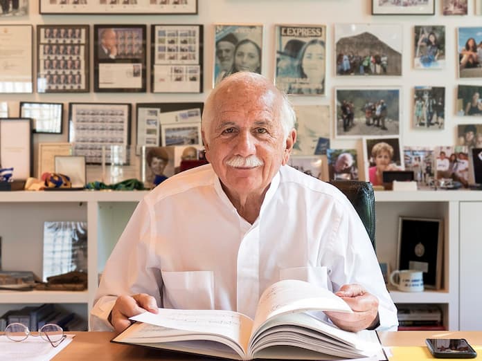 Moshe Safdie - Kiến trúc sư người Canada